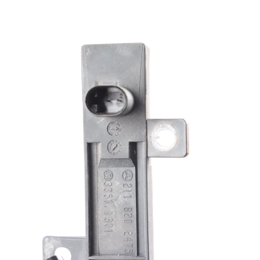 Keyless Go Antenna Mercedes CLK W209 W211 C219 Rear Control Unit to with Part number A2118202475 Keyless Go Antenna Mercedes CLK W209 W211 C219 Rear Control Unit - SKU A2118202475 - Part number A2118202475