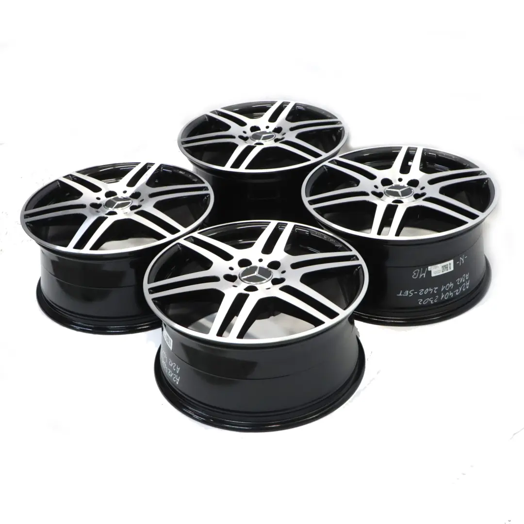 Cerchi lega Set 18" Anteriore 8,5J ET:48 Posteriore 9J ET:54 per Mercedes W212 AMG con numero di parte A2124012302-A2124012402 Mercedes W212 AMG Cerchi lega Set 18" Anteriore 8,5J ET:48 Posteriore 9J ET:54 - SKU A2124012302-A2124012402-SET - Numero di parte A2124012302-A2124012402