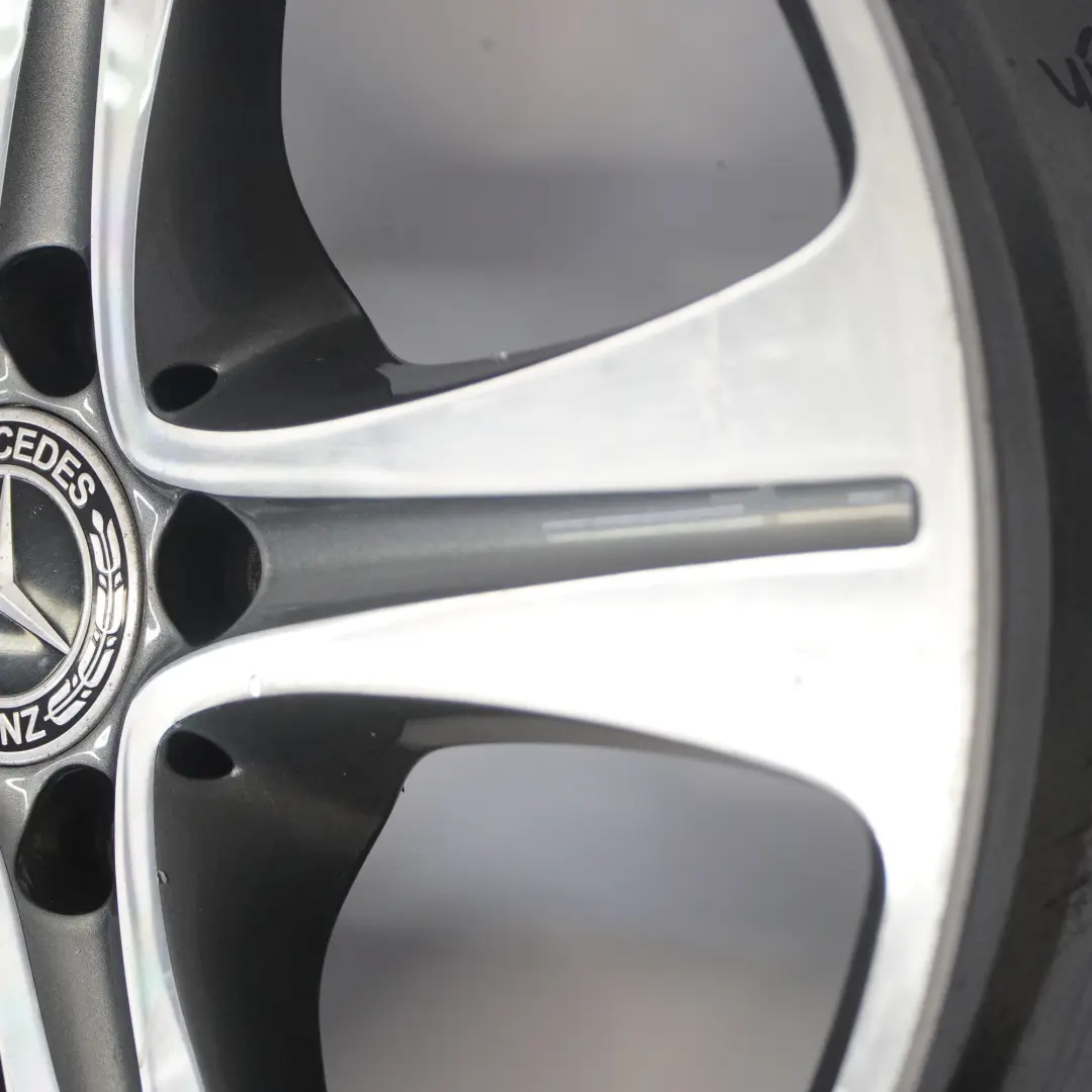 Mercedes W213 Leichtmetallfelge Alufelge 18" 8J ET:43 5-Speichen - SKU A2134011400-2 - Teilenummer A2134011400