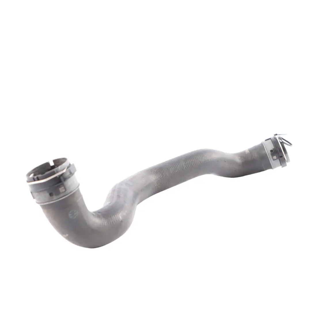 Tuyau d'eau Mercedes W213 C238 C253 C257 Diesel OM654 Coolant Line  - SKU A2135015201 - Numéro de pièce A2135015201