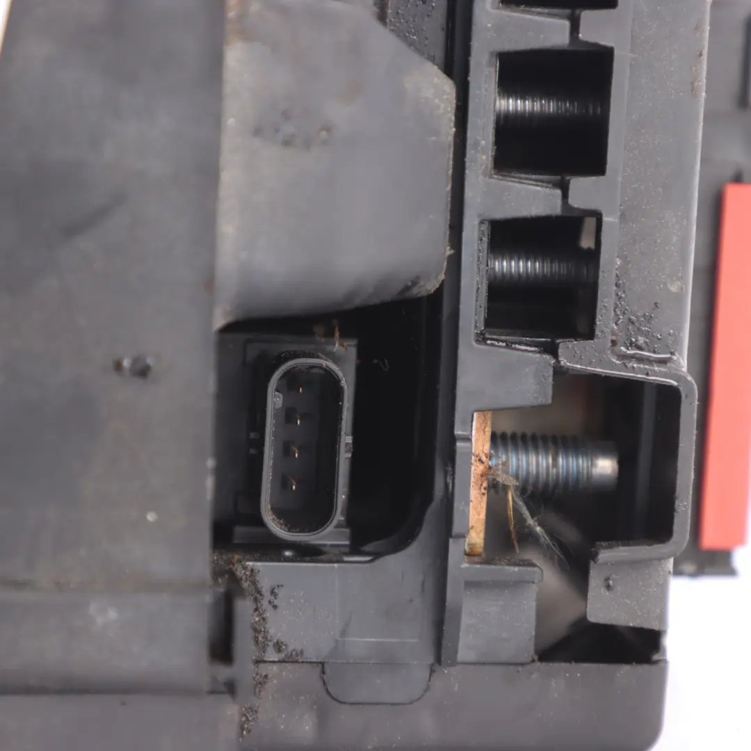 Fuse Box Mercedes W213 C238 Relay Module Control Unit to with Part number A2135400850 Fuse Box Mercedes W213 C238 Relay Module Control Unit - SKU RHD-A2135400850 - Part number A2135400850