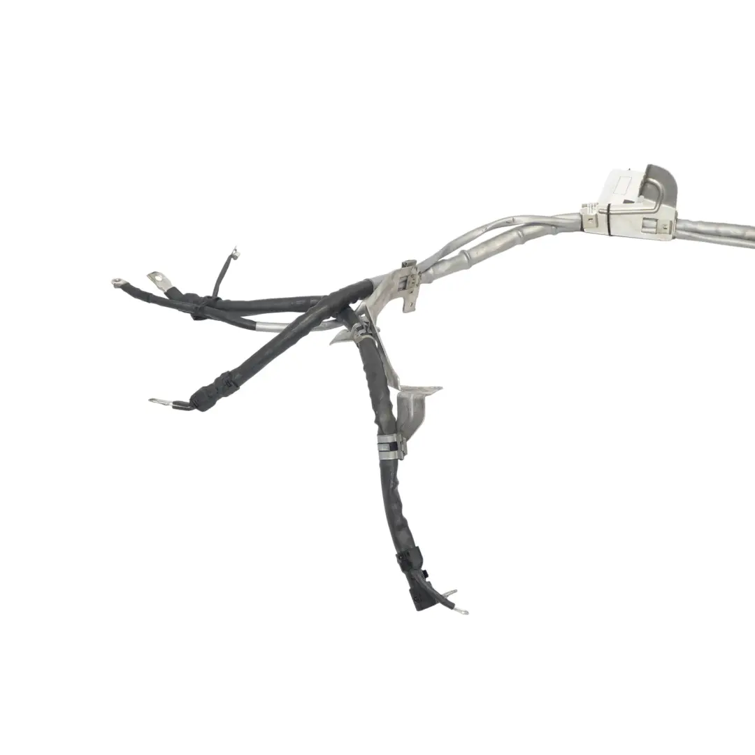 OM642 Diesel Engine Alternator Wiring Loom Harness to Mercedes W213 with Part number A2135401217 Mercedes W213 OM642 Diesel Engine Alternator Wiring Loom Harness - SKU A2135401217 - Part number A2135401217