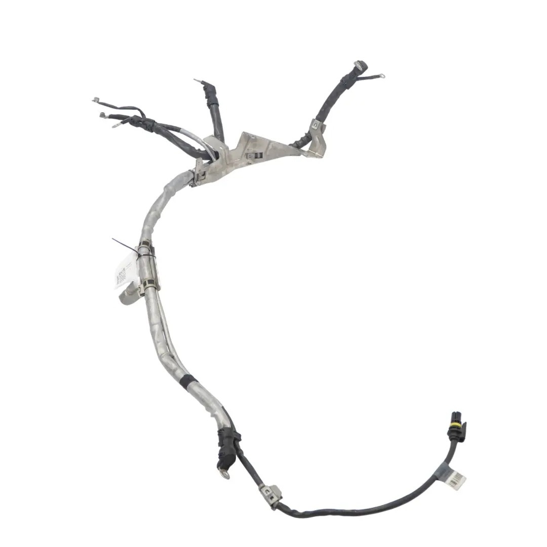 Mercedes W213 OM642 Kable Przewody ElektryczneAkumulatora - SKU A2135401217 - Numer Części A2135401217