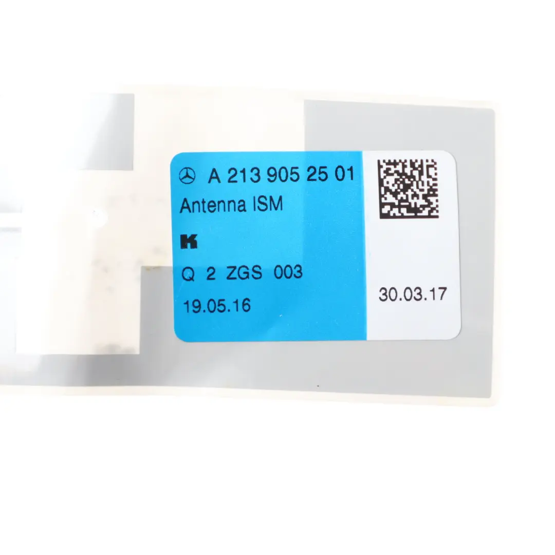 Window Antenna Radio to Mercedes W213 Rear with Part number A2139052501 Mercedes W213 Rear Window Antenna Radio - SKU A2139052501 - Part number A2139052501