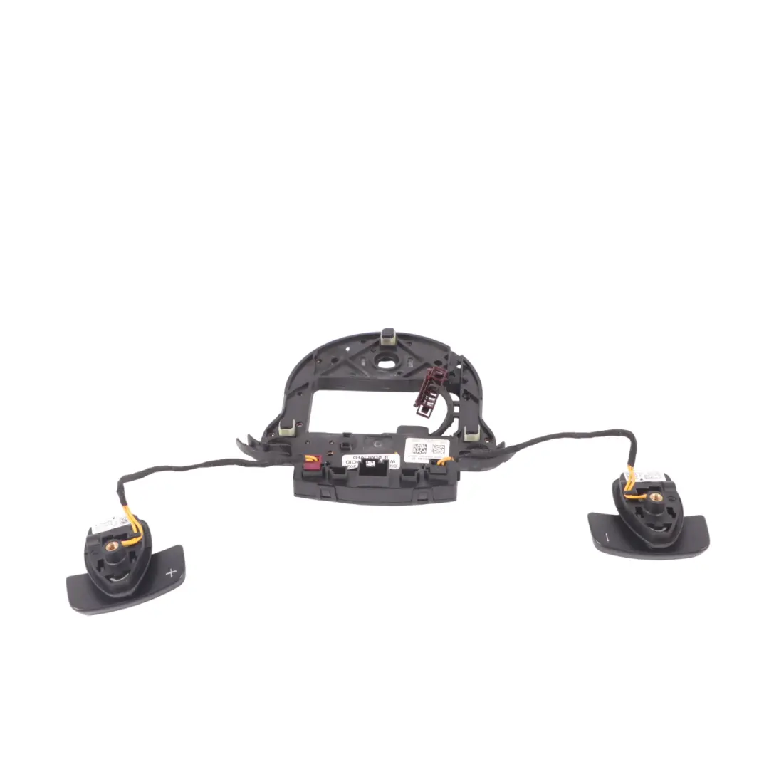 Lenkrad Kontaktplatte Modul Schaltwippen für Mercedes W204 mit Teilenummer A2184640117 Mercedes W204 Lenkrad Kontaktplatte Modul Schaltwippen - SKU A2184640117 - Teilenummer A2184640117