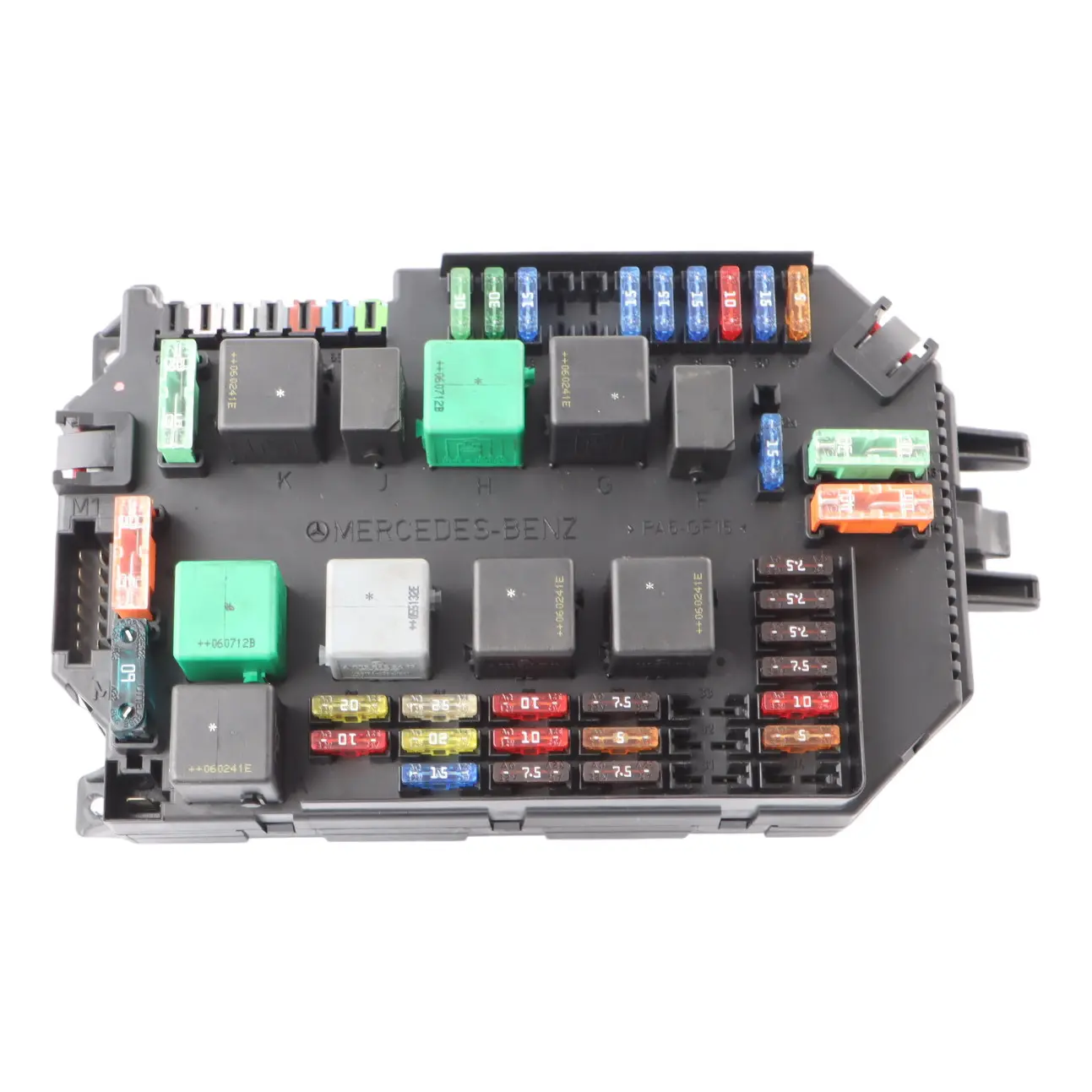 Mercedes W221 SAM Relay Fuse Box Module Control Unit ECU A2215402250