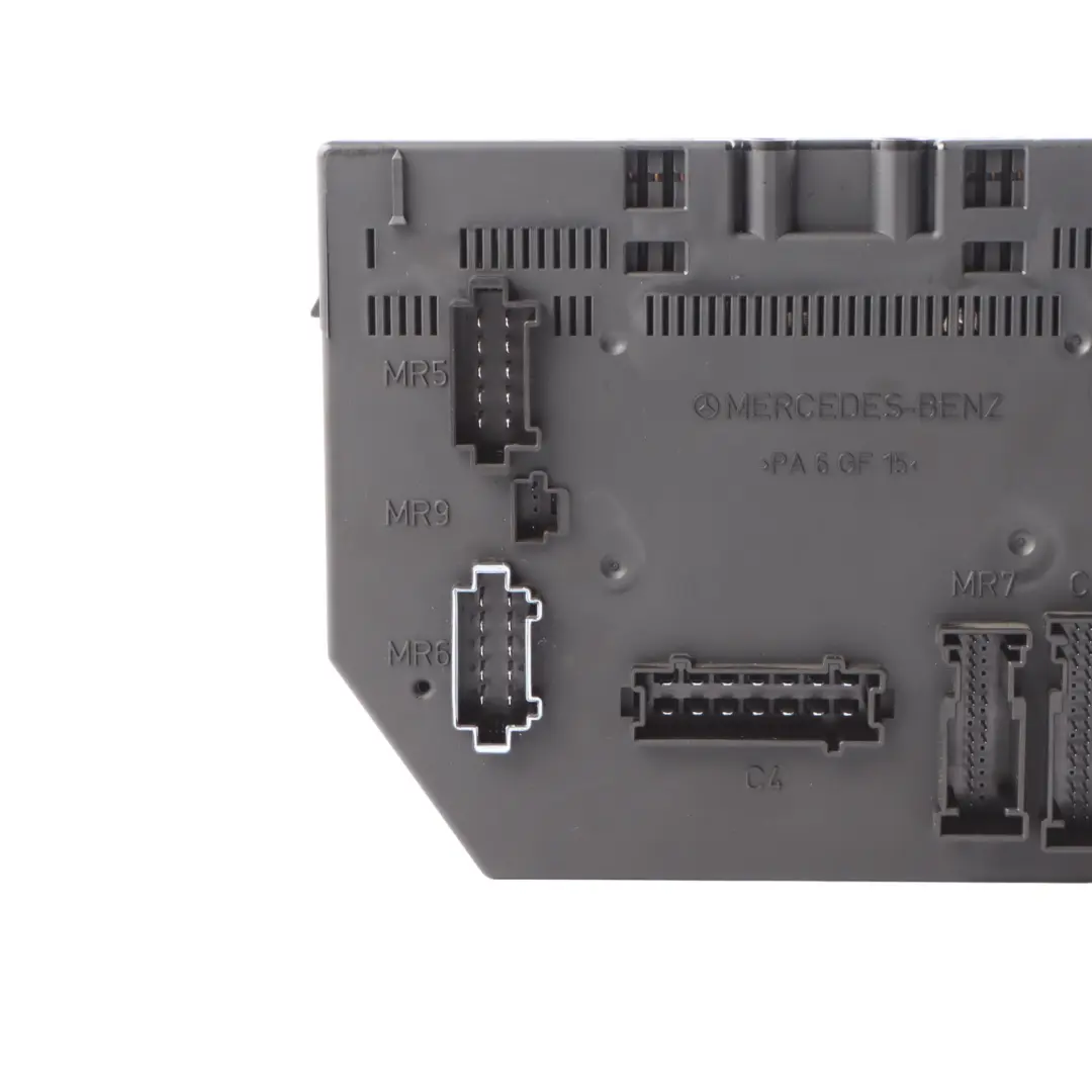Fuse Box Relay Control Unit SAM Module to Mercedes W221 with Part number A2215458345 Mercedes W221 Fuse Box Relay Control Unit SAM Module - SKU A2215458345 - Part number A2215458345
