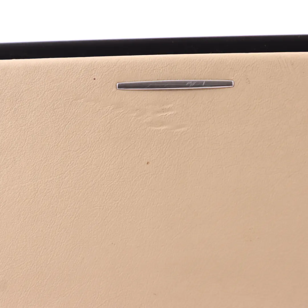 Getränkehalter Mittelkonsole Ablagefach Beige für Mercedes W221 mit Teilenummer A2216802650 Mercedes W221 Getränkehalter Mittelkonsole Ablagefach Beige - SKU A2216802650-2 - Teilenummer A2216802650