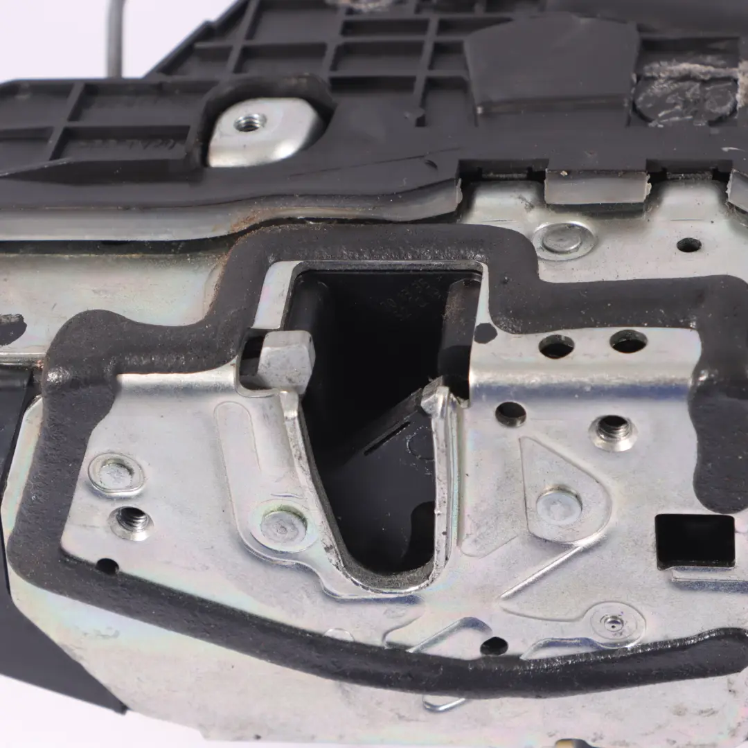 Mercedes W221 Door Lock Front Left N/S Latch Mechanism Actuator - SKU A2217201335 - Part number A2217201335