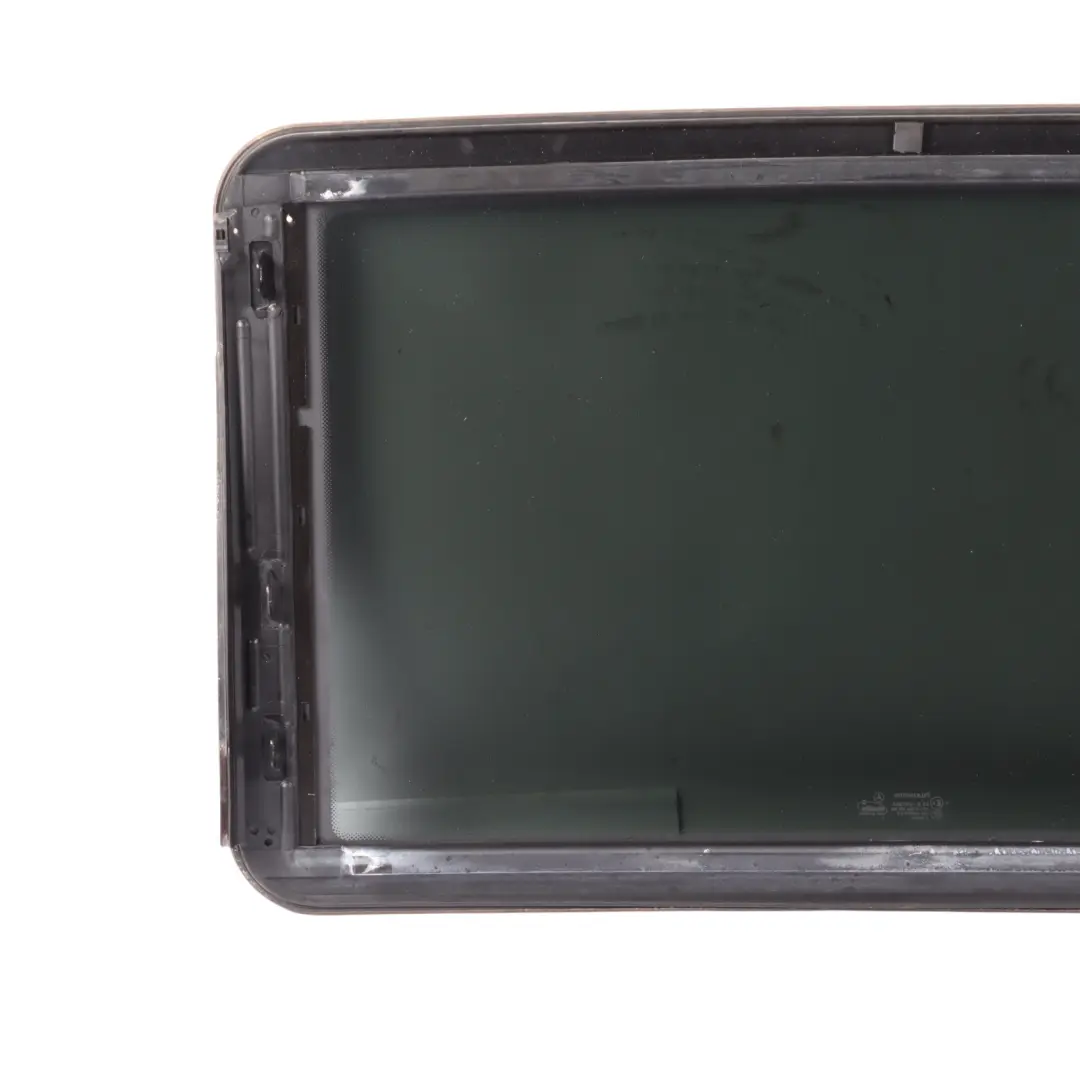 Techo Corredizo Panorámico Ventana Central Panel De Vidrio AS3 para Mercedes W221 con número de pieza A2217800421 Mercedes W221 Techo Corredizo Panorámico Ventana Central Panel De Vidrio AS3 - SKU A2217800421 - Número de pieza A2217800421