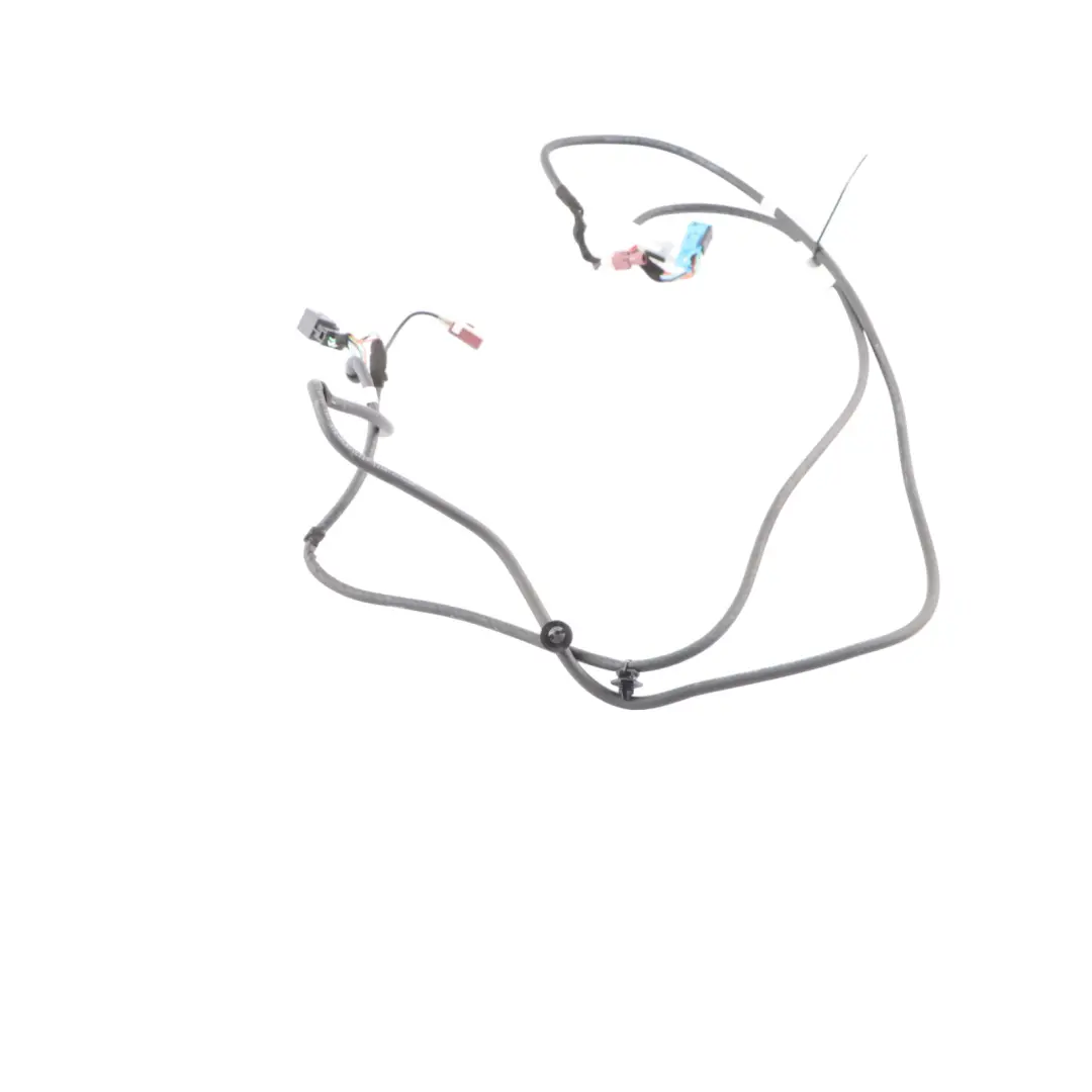 Universal Handy Interface UHI Adapter Wiring Harness to Mercedes W221 with Part number A2218200115 Mercedes W221 Universal Handy Interface UHI Adapter Wiring Harness - SKU A2218200115 - Part number A2218200115