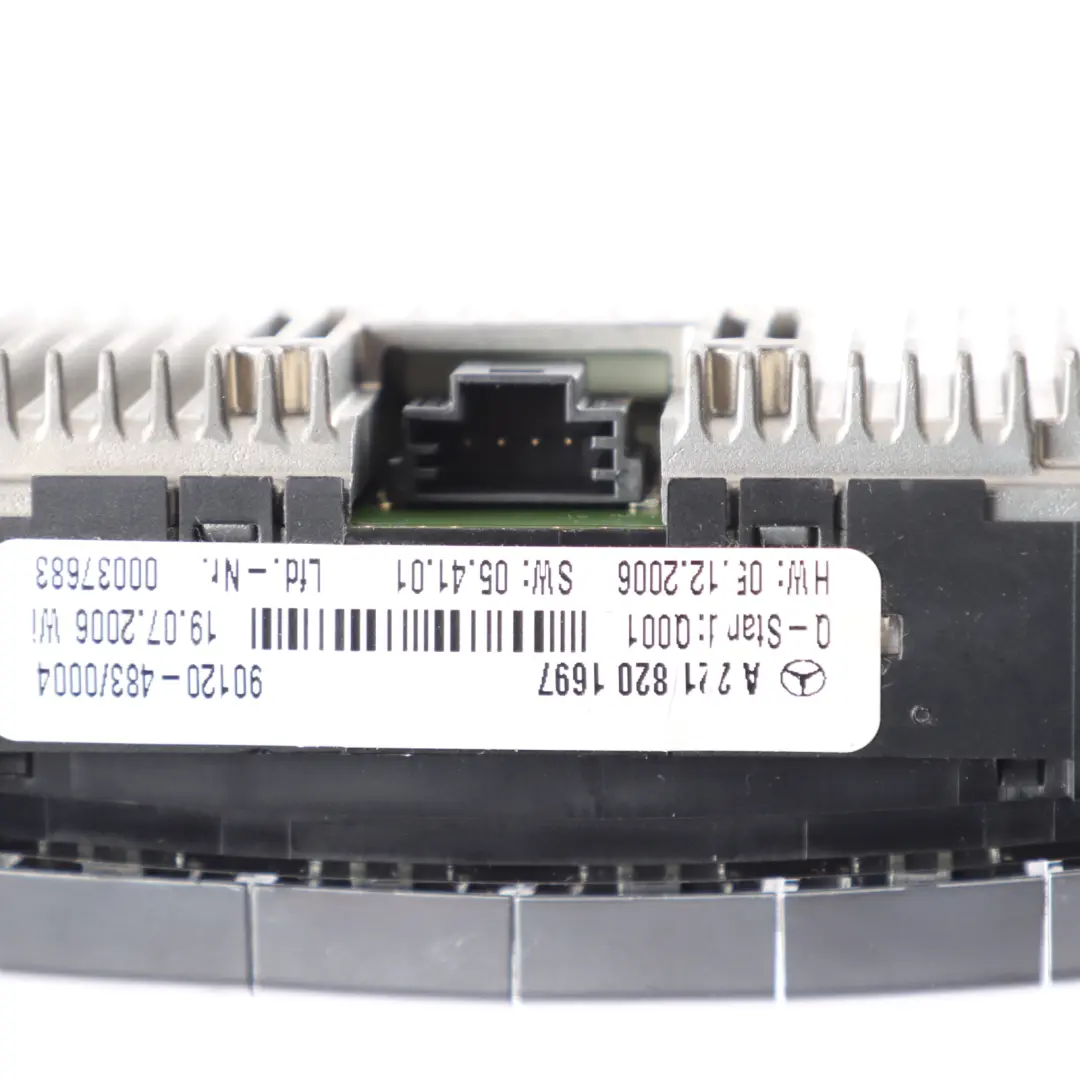 Centre Console Air Conditioning Control Unit to Mercedes W221 Rear with Part number A2218201697 Mercedes W221 Rear Centre Console Air Conditioning Control Unit - SKU A2218201697 - Part number A2218201697