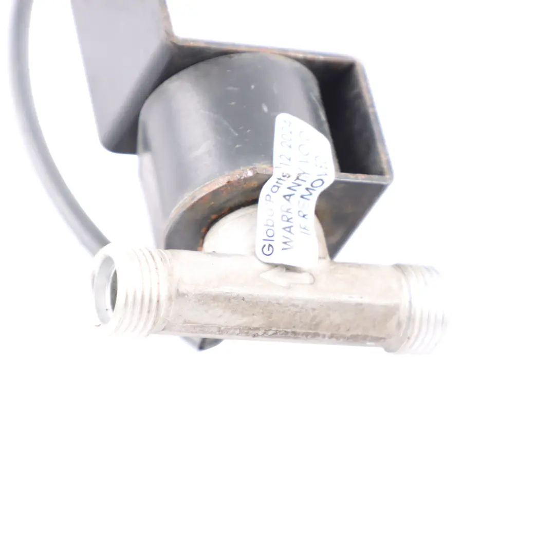 Mercedes W221 Riscaldatore Acqua Refrigerante Valvola Unità - SKU A2218300384 - Numero di parte A2218300384