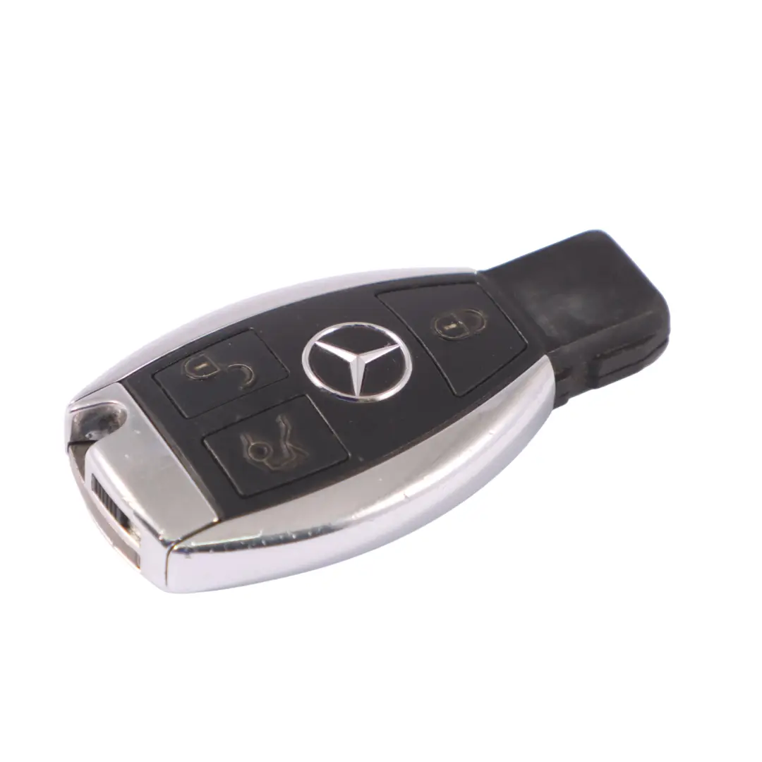 Mercedes C117 W205 Funkfernbedienung Alarm Schlüsselanhänger Taste - SKU A2229054100 - Teilenummer A2229054100