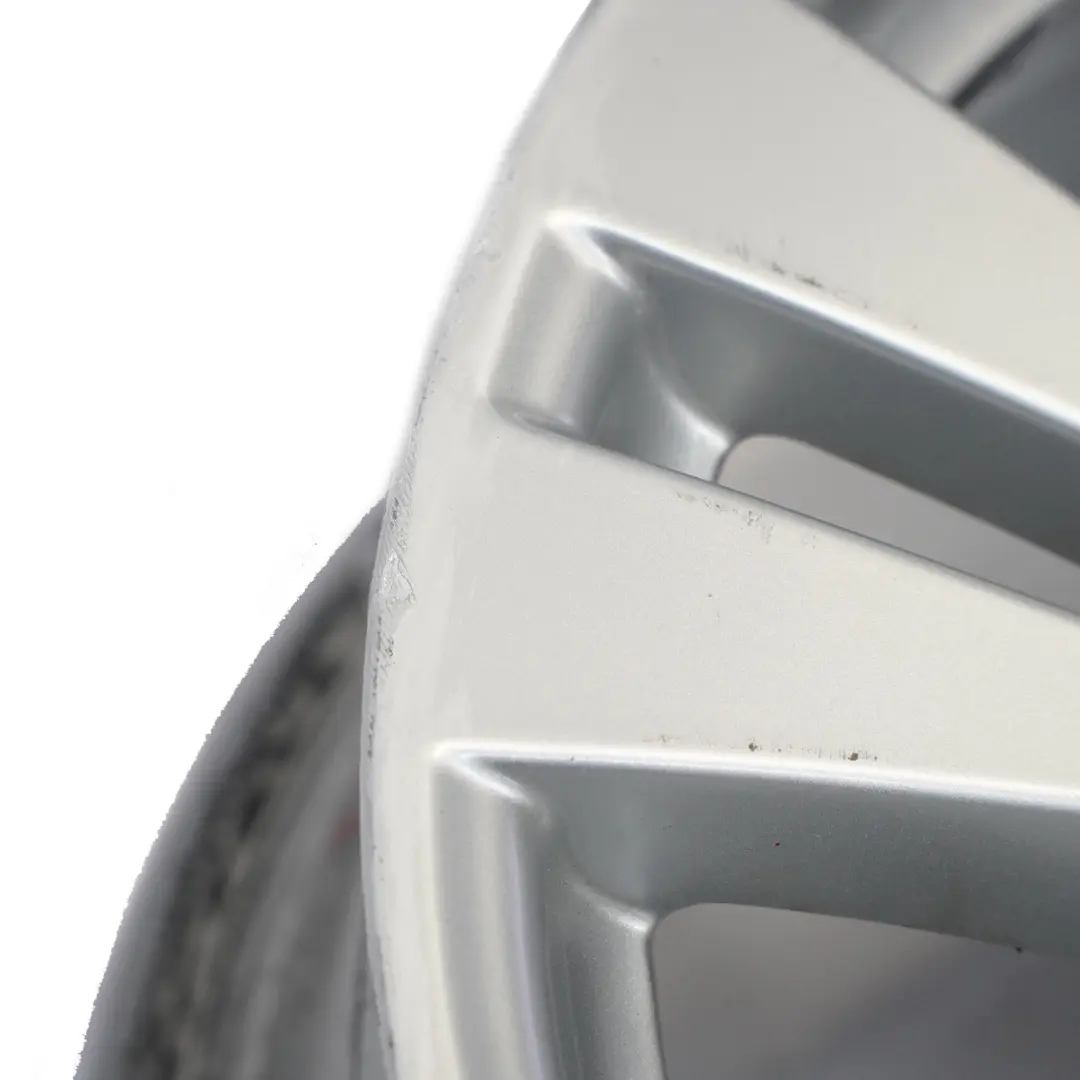 Class W176 W246 Jante alliage argentée 17" ET:52,5 7,5J pour Mercedes A B à propos du numéro de pièce A2464011400 Mercedes A B Class W176 W246 Jante alliage argentée 17" ET:52,5 7,5J - SKU A2464011400-2 - Numéro de pièce A2464011400