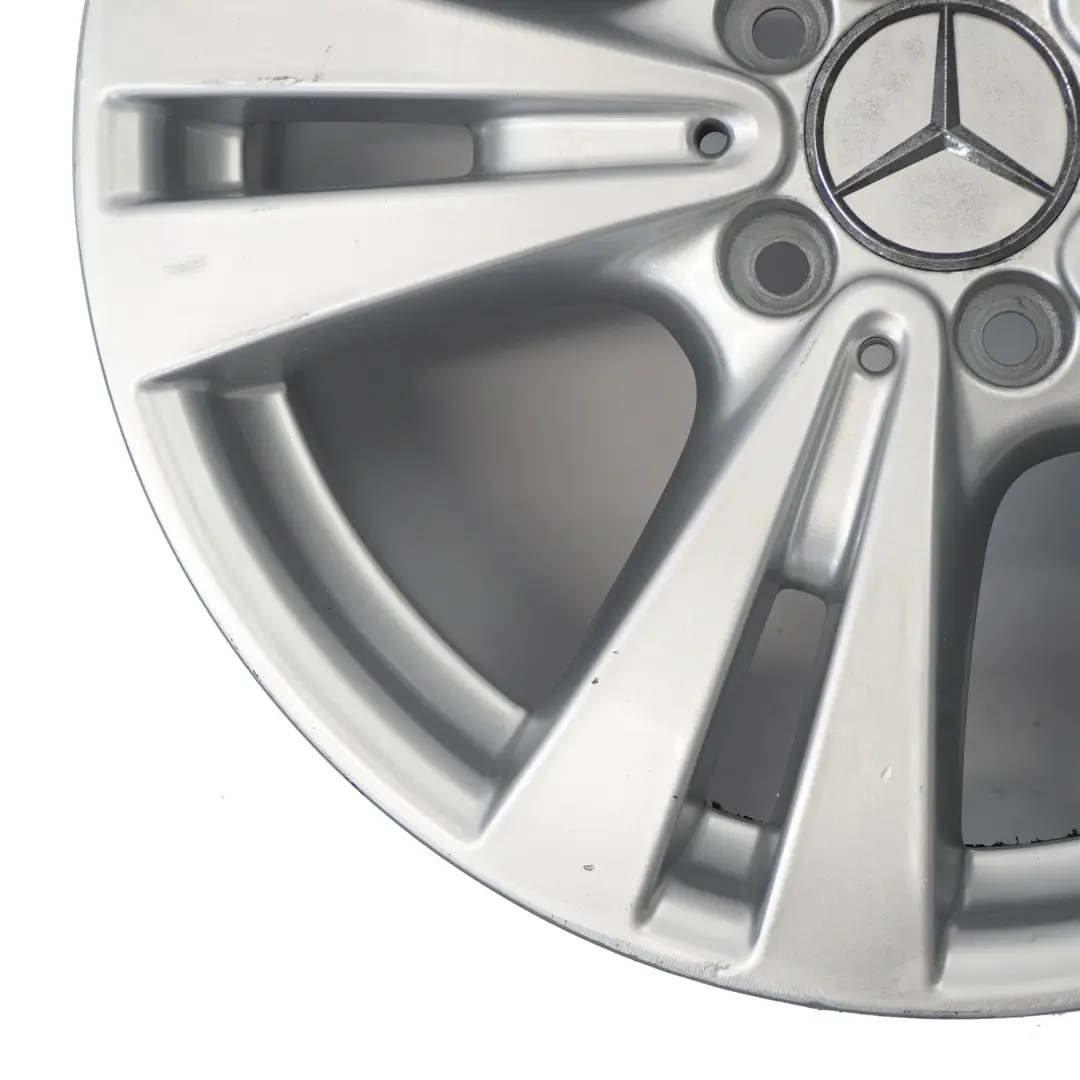 Llanta De aleacion plateada 17" 7,5J ET:52,5 para Mercedes W176 W246 con número de pieza A2464011400 Mercedes W176 W246 Llanta De aleacion plateada 17" 7,5J ET:52,5 - SKU A2464011400-5 - Número de pieza A2464011400
