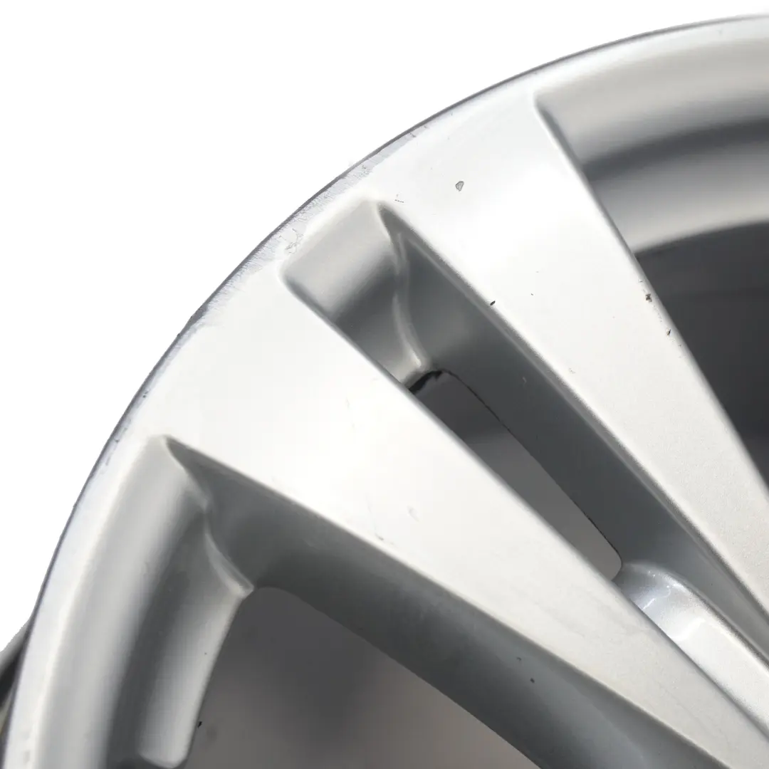 Llanta De aleacion plateada 17" 7,5J ET:52,5 para Mercedes W176 W246 con número de pieza A2464011400 Mercedes W176 W246 Llanta De aleacion plateada 17" 7,5J ET:52,5 - SKU A2464011400-5 - Número de pieza A2464011400