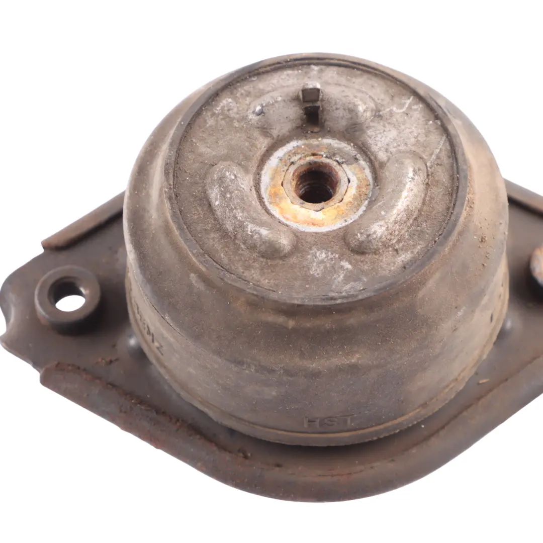 Soporte De Montaje Del Motor Derecho Suspensión para Mercedes W251 con número de pieza A2512402717 Mercedes W251 Soporte De Montaje Del Motor Derecho Suspensión - SKU A2512402717 - Número de pieza A2512402717