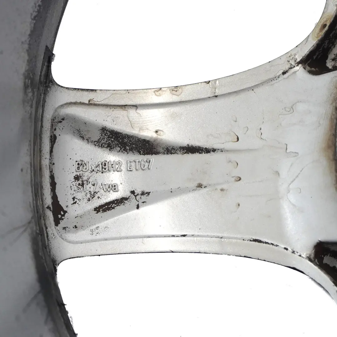 Llanta de aleación negra 19" 8J ET:67 5 radios para Mercedes W251 con número de pieza A2514011202 Mercedes W251 Llanta de aleación negra 19" 8J ET:67 5 radios - SKU A2514011202-6 - Número de pieza A2514011202