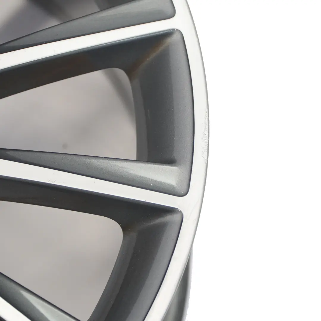 W253 AMG Felga Aluminiowa 20" ET:40 8.5J do Mercedes GLC o numerze A2534011900 Mercedes GLC W253 AMG Felga Aluminiowa 20" ET:40 8.5J - SKU A2534011900-6 - Numer Części A2534011900