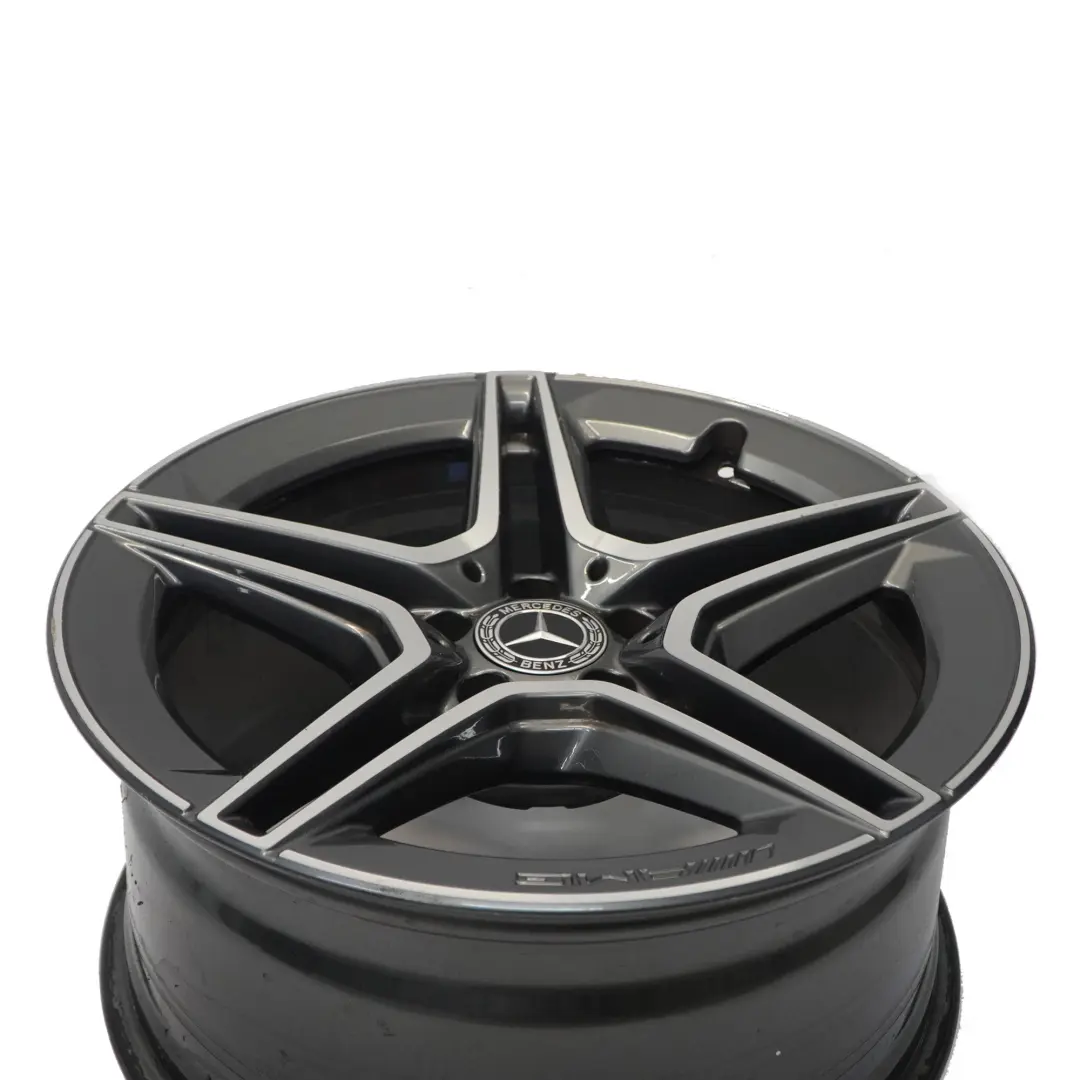 Felge hinten grau 19" 9J ET:20 für Mercedes GLC X253 AMG mit Teilenummer A2534015400 Mercedes GLC X253 AMG Felge hinten grau 19" 9J ET:20 - SKU A2534015400-1 - Teilenummer A2534015400