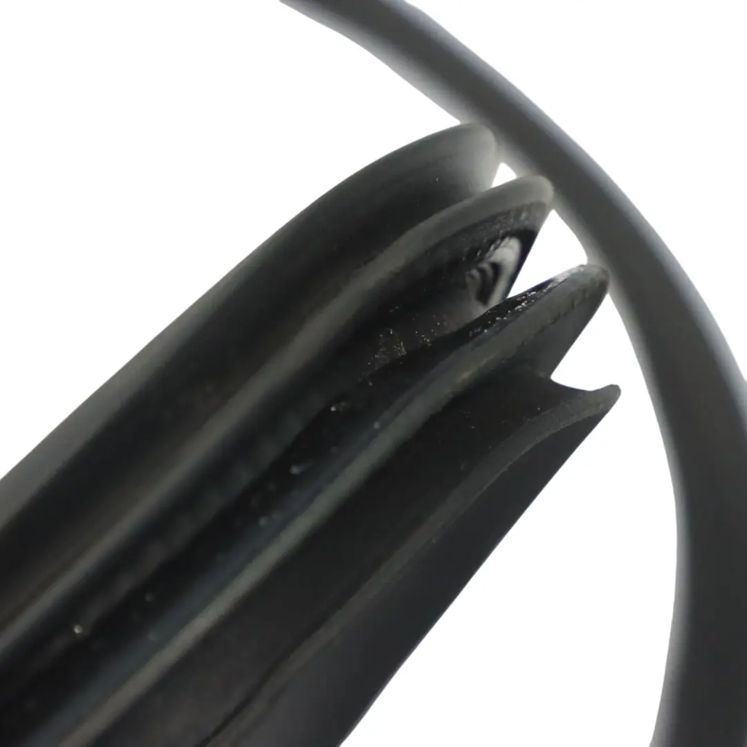 Junta de goma de la puerta delantera izquierda derecha para Mercedes X253 con número de pieza A2536970151 Mercedes X253 Junta de goma de la puerta delantera izquierda derecha - SKU A2536970151 - Número de pieza A2536970151