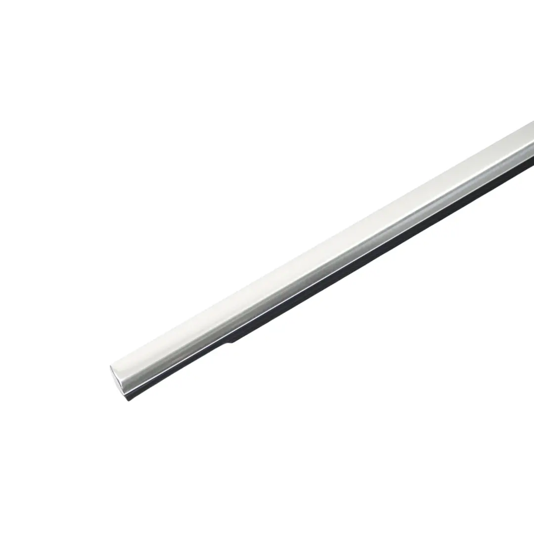 Joint de Vitrine Porte Avant Gauche Garniture Chromée pour Mercedes X253 à propos du numéro de pièce A2537200124 Mercedes X253 Joint de Vitrine Porte Avant Gauche Garniture Chromée - SKU A2537200124 - Numéro de pièce A2537200124