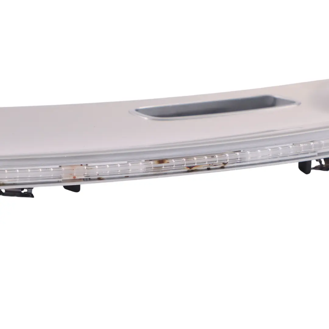 Tapa tarjeta puerta Panel frontal izquierdo para Mercedes GLC X253 con número de pieza A2537203500 Mercedes GLC X253 Tapa tarjeta puerta Panel frontal izquierdo - SKU A2537203500 - Número de pieza A2537203500