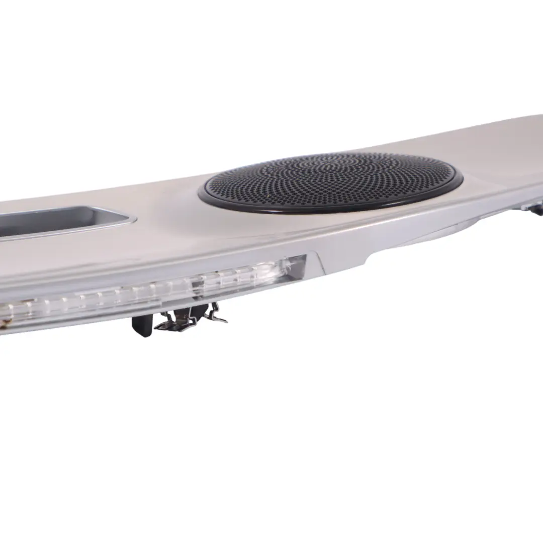 Panneau d'habillage carte porte avant gauche pour Mercedes GLC X253 à propos du numéro de pièce A2537203500 Mercedes GLC X253 Panneau d'habillage carte porte avant gauche - SKU A2537203500 - Numéro de pièce A2537203500