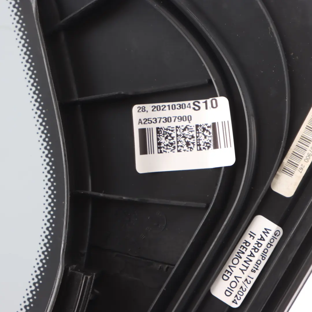 Triangle Window Quarter Glass Rear Left N/S AS3 to Mercedes GLC C253 with Part number A2537307900 Mercedes GLC C253 Triangle Window Quarter Glass Rear Left N/S AS3 - SKU A2537307900 - Part number A2537307900