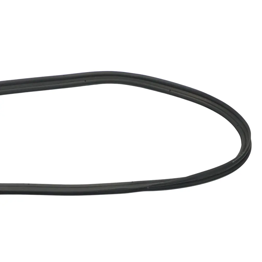 Gumowa Uszczelka Klapy Bagażnika do Mercedes GLC X253 o numerze A2537402801 Mercedes GLC X253 Gumowa Uszczelka Klapy Bagażnika - SKU A2537402801 - Numer Części A2537402801