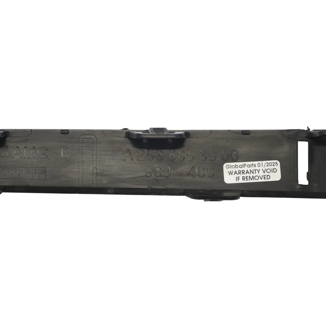 Bande moulage centrale inférieure pare-chocs avant pour Mercedes GLC X253 à propos du numéro de pièce A2538853906 Mercedes GLC X253 Bande moulage centrale inférieure pare-chocs avant - SKU A2538853906 - Numéro de pièce A2538853906