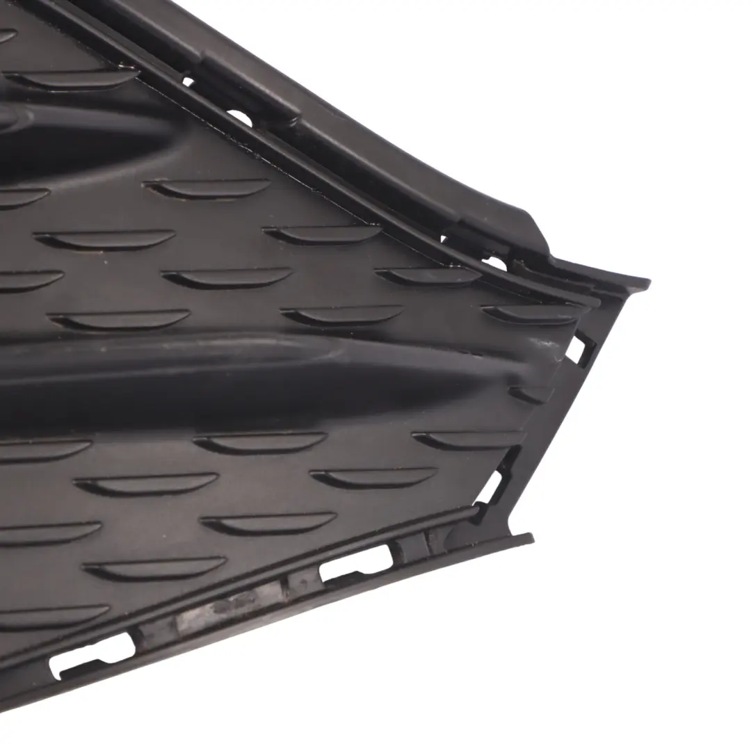 Griglia Paraurti Anteriore Mercedes GLC C253 X253 AMG Trim Sinistra per con numero di parte A2538857604 Griglia Paraurti Anteriore Mercedes GLC C253 X253 AMG Trim Sinistra - SKU A2538857604 - Numero di parte A2538857604