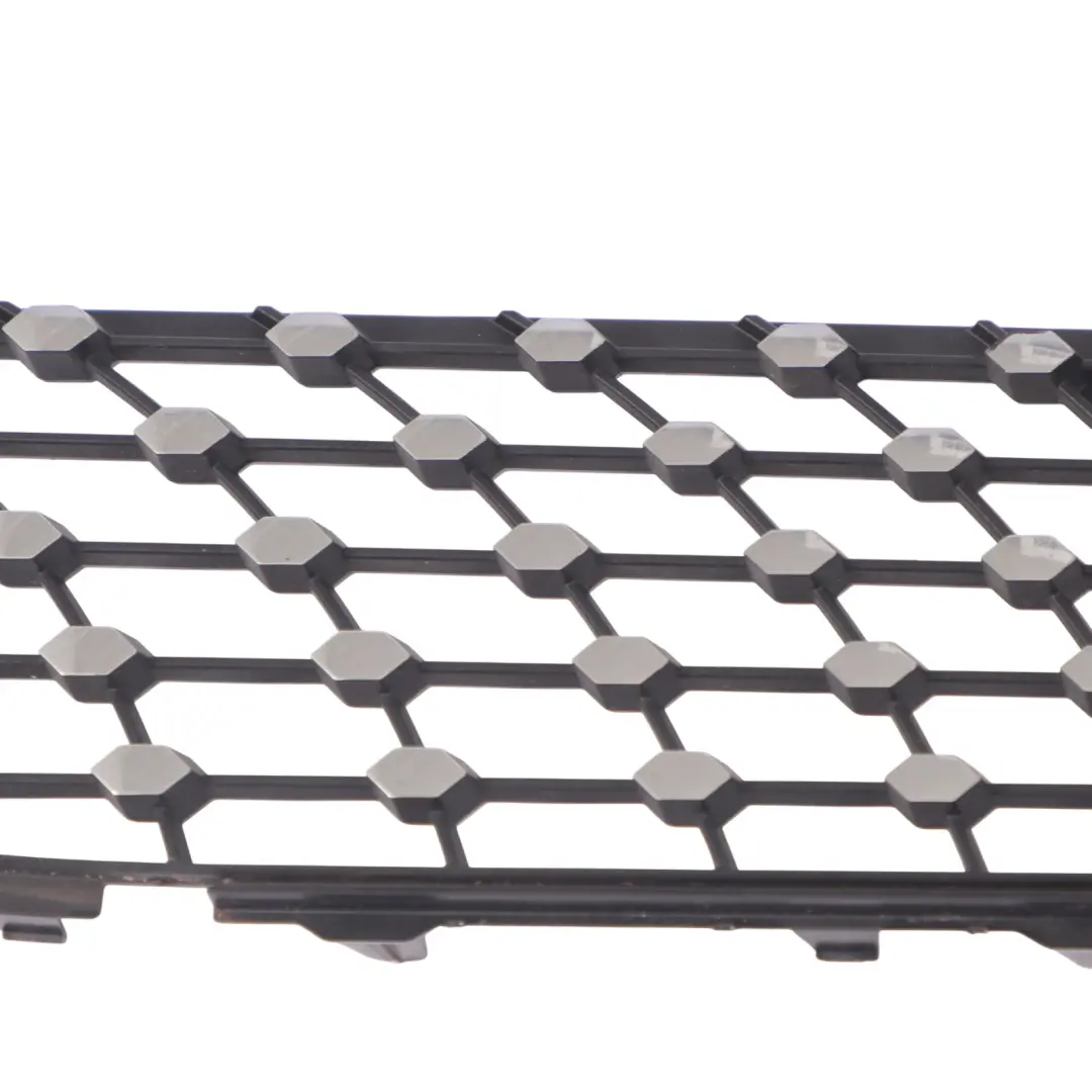 Frontstoßstange Kühlergrill Zierleiste Rechts für Mercedes GLC X253 mit Teilenummer A2538889100 Mercedes GLC X253 Frontstoßstange Kühlergrill Zierleiste Rechts - SKU A2538889100 - Teilenummer A2538889100