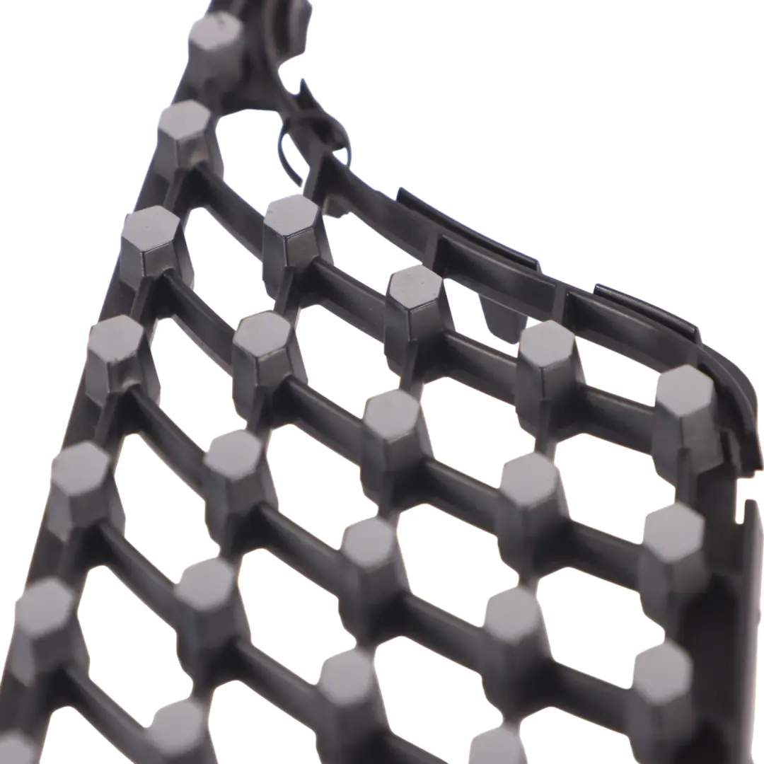 Mercedes GLC X253 Garniture grile inférieure pare-chocs avant gauche - SKU A2538889900 - Numéro de pièce A2538889900