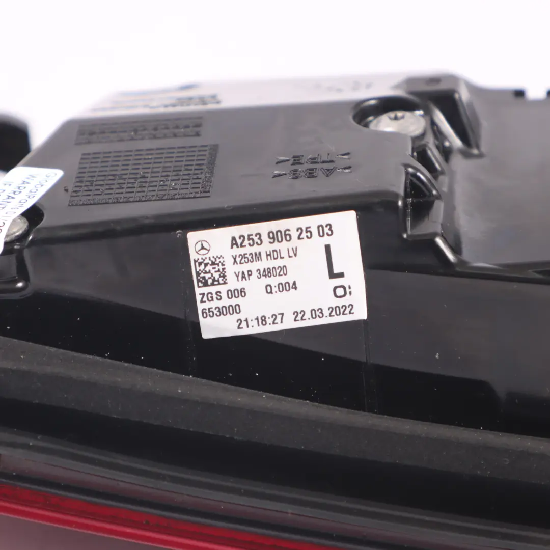 Kofferraum Heckklappenleuchte Hinten Links für Mercedes GLC X253 mit Teilenummer A2539062503 Mercedes GLC X253 Kofferraum Heckklappenleuchte Hinten Links - SKU A2539062503-1 - Teilenummer A2539062503