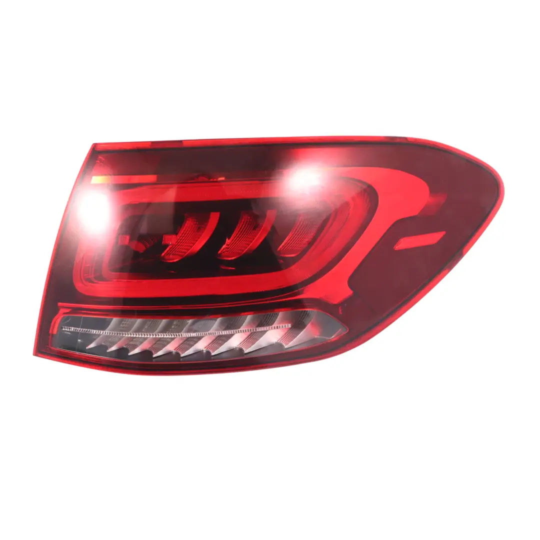 Feu Arrière Droit pour Mercedes GLC X253 à propos du numéro de pièce A2539063003 Mercedes GLC X253 Feu Arrière Droit - SKU A2539063003 - Numéro de pièce A2539063003
