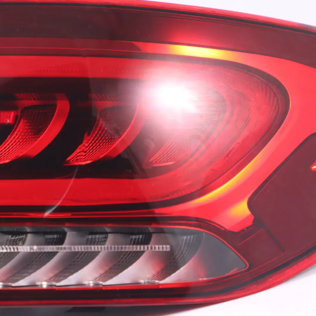 Mercedes GLC X253 Schwanzdeckel Licht Seitenleuchte Hinten Rechts - SKU A2539063003 - Teilenummer A2539063003