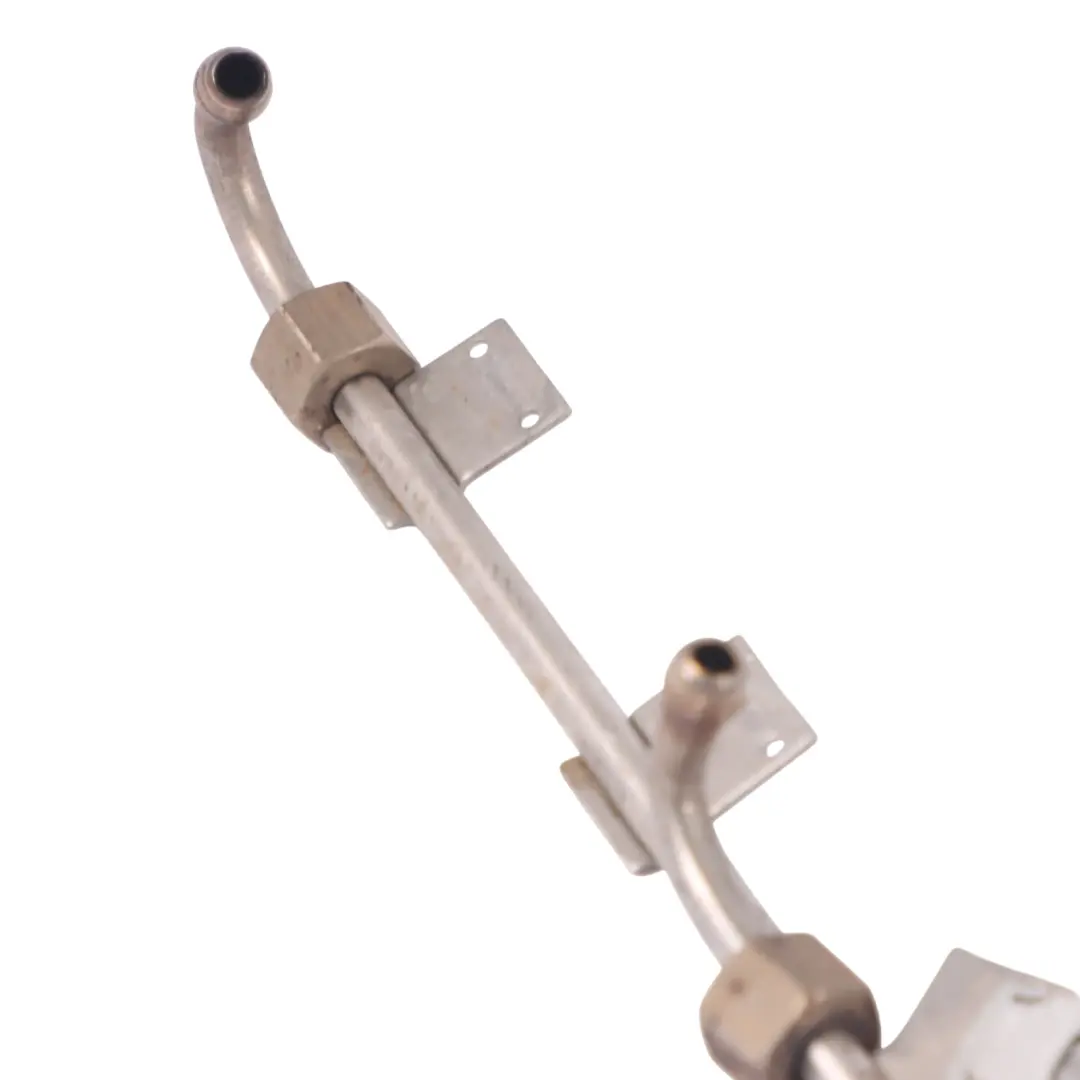 Tuyau de pression Mercedes CLA C118 W177 W247 M282 Petrol pour à propos du numéro de pièce A2821401700 Tuyau de pression Mercedes CLA C118 W177 W247 M282 Petrol - SKU A2821401700 - Numéro de pièce A2821401700