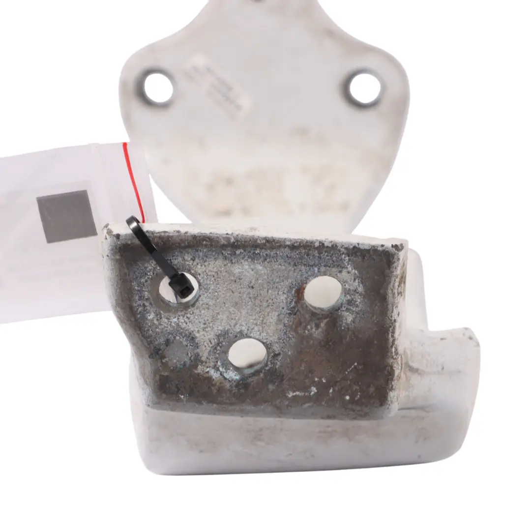 Hinten Rechts Türscharnier Heckklappenhalterung für Mercedes Vito W447 mit Teilenummer A4477400537 Mercedes Vito W447 Hinten Rechts Türscharnier Heckklappenhalterung - SKU A4477400537 - Teilenummer A4477400537