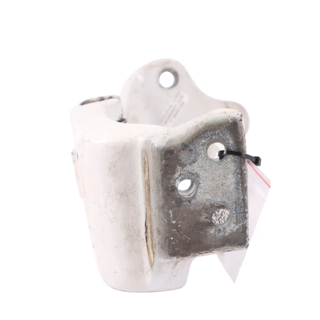 Charnière porte arrière droite Support de hayon pour Mercedes Vito W447 à propos du numéro de pièce A4477400537 Mercedes Vito W447 Charnière porte arrière droite Support de hayon - SKU A4477400537 - Numéro de pièce A4477400537