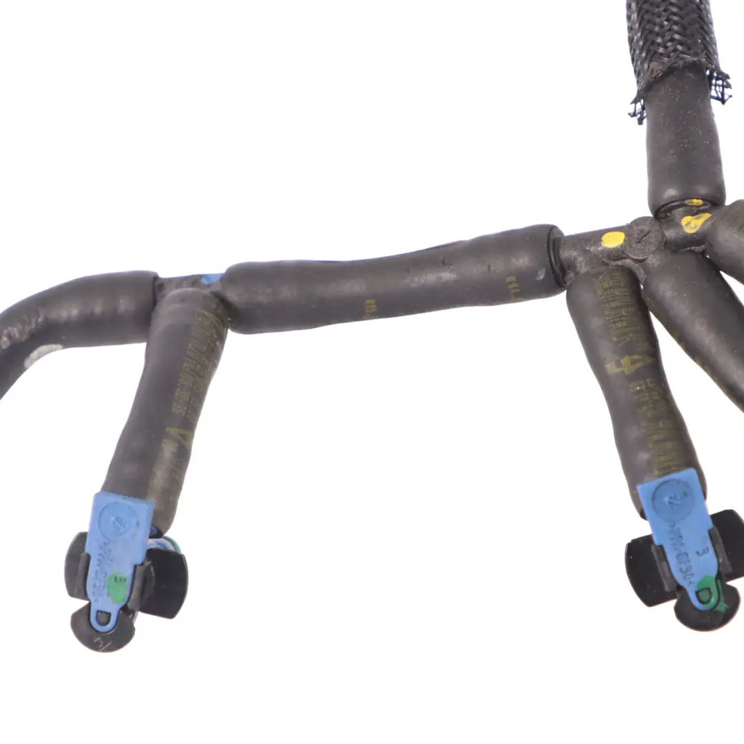 OM608 Tubo de retorno de combustible diesel manguera para Mercedes W177 con número de pieza A6080700500 Mercedes W177 OM608 Tubo de retorno de combustible diesel manguera - SKU A6080700500 - Número de pieza A6080700500