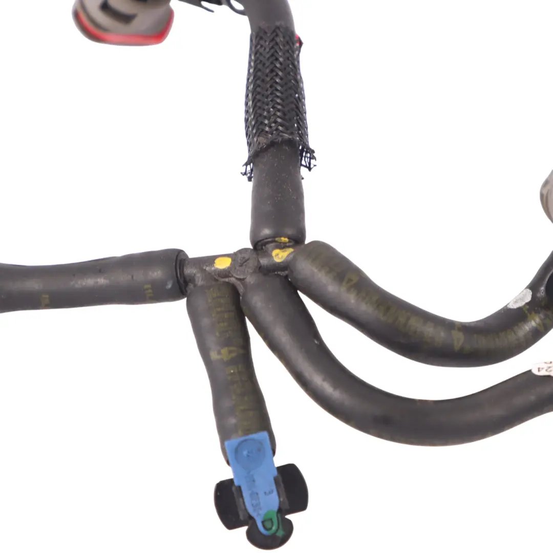 OM608 Tubo de retorno de combustible diesel manguera para Mercedes W177 con número de pieza A6080700500 Mercedes W177 OM608 Tubo de retorno de combustible diesel manguera - SKU A6080700500 - Número de pieza A6080700500