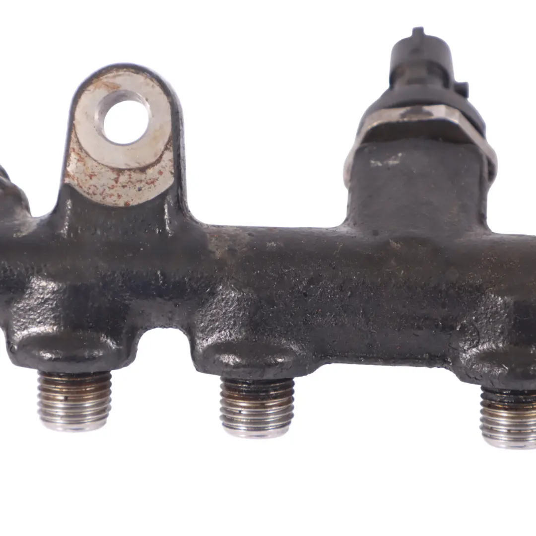 Mercedes W177 OM608 Iniezione carburante Rail Linea Distributore - SKU A6080701200 - Numero di parte A6080701200