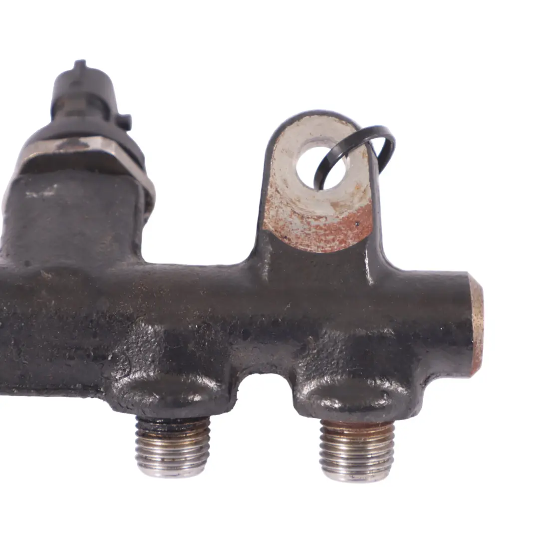 Mercedes W177 OM608 Iniezione carburante Rail Linea Distributore - SKU A6080701200 - Numero di parte A6080701200