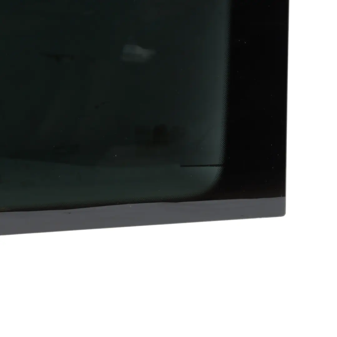 Right O/S Quarter Side Window Glass Tinted AS3 to Mercedes Vito Viano W639 Rear with Part number A6396721113 Mercedes Vito Viano W639 Rear Right O/S Quarter Side Window Glass Tinted AS3 - SKU A6396721113 - Part number A6396721113