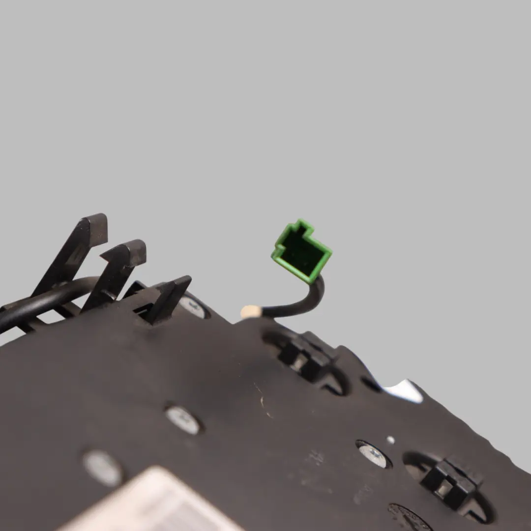 Roof Light Interior Centre Lamp Panel Front Grey to Mercedes W639 with Part number A6398200101 Mercedes W639 Roof Light Interior Centre Lamp Panel Front Grey - SKU A6398200101 - Part number A6398200101