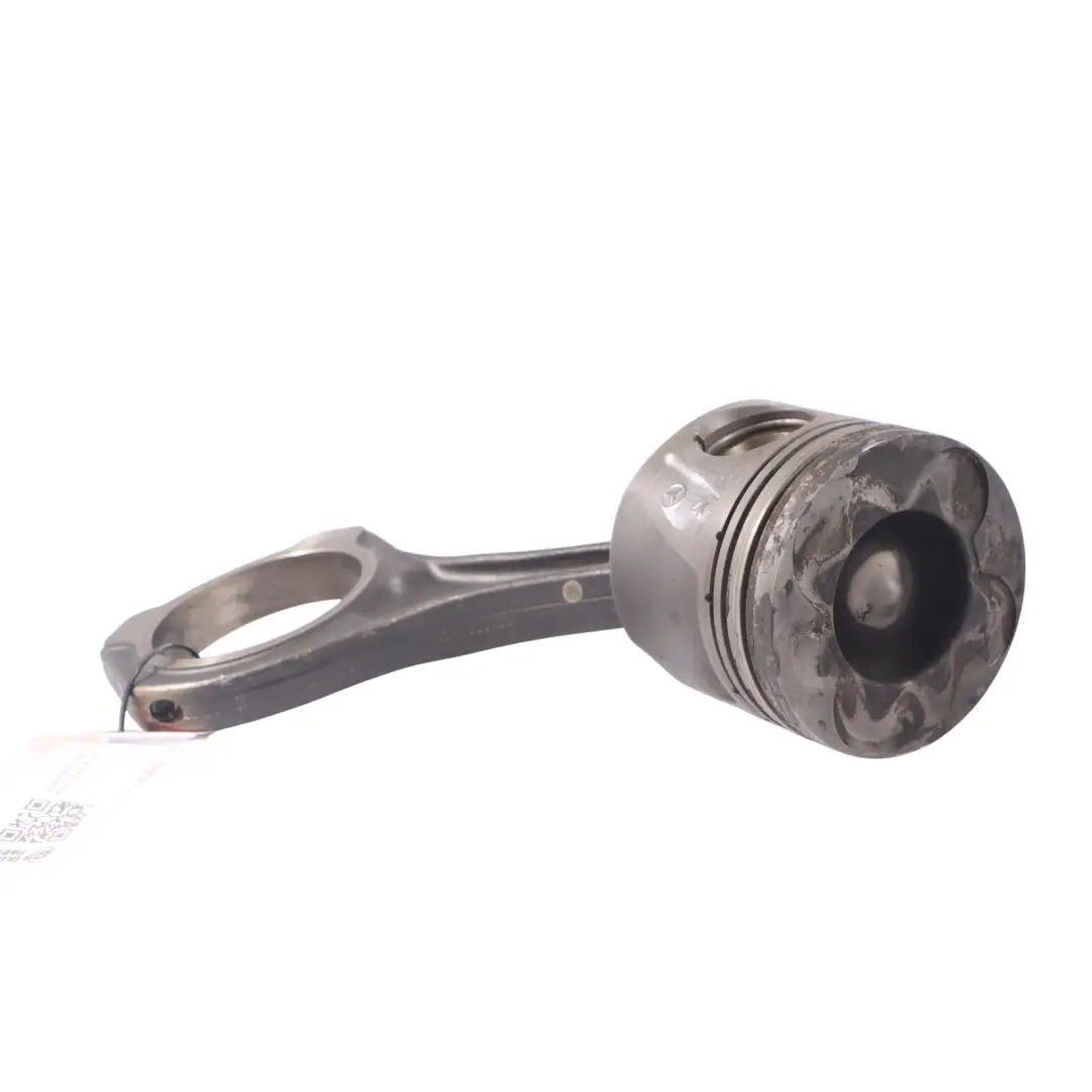 OM642 Diesel Engine Piston Connecting Rod Right O/S to Mercedes W164 with Part number A6420301718 Mercedes W164 OM642 Diesel Engine Piston Connecting Rod Right O/S - SKU A6420301718 - Part number A6420301718