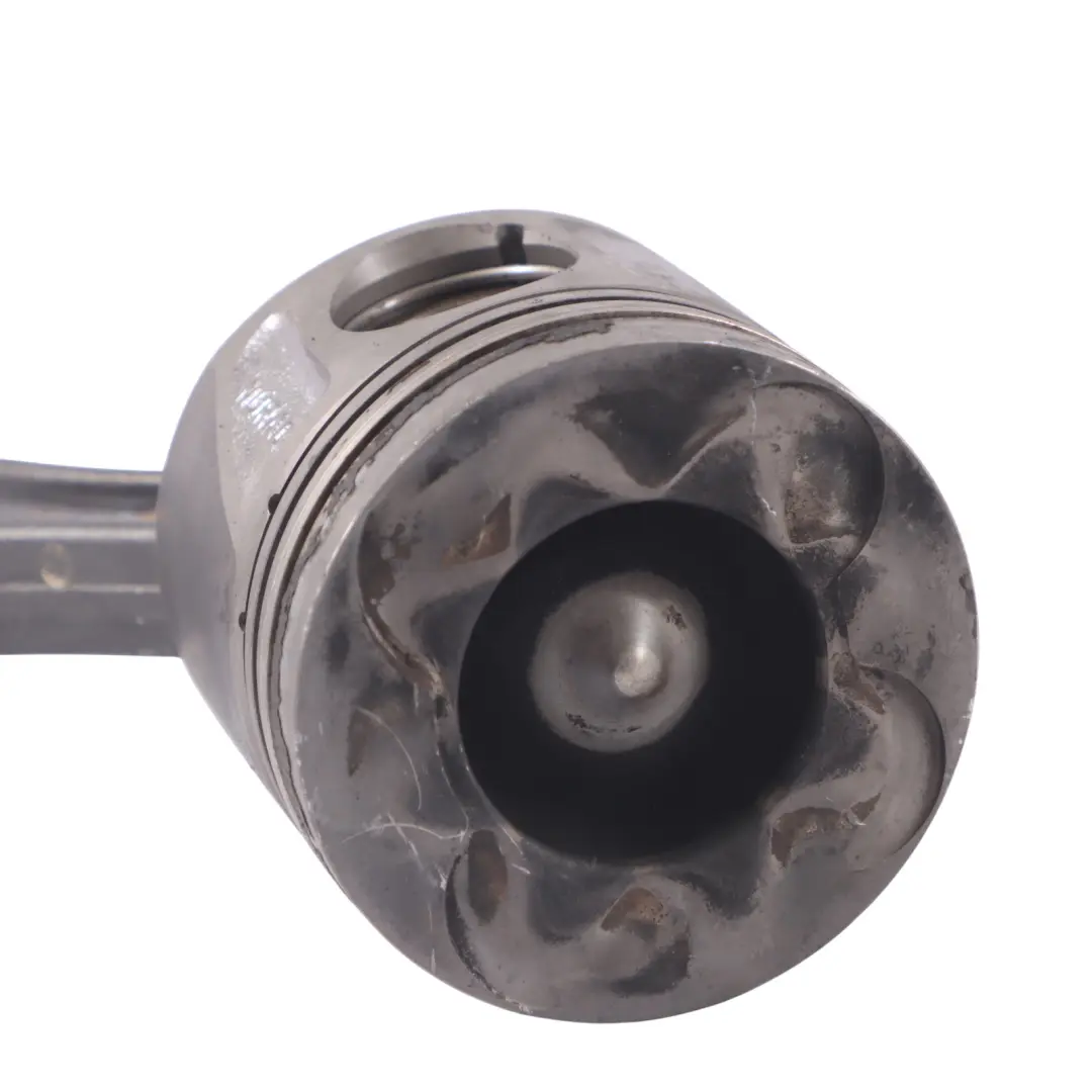 OM642 Motor Diesel Pistón Biela Izquierda para Mercedes W164 con número de pieza A6420301818 Mercedes W164 OM642 Motor Diesel Pistón Biela Izquierda - SKU A6420301818 - Número de pieza A6420301818