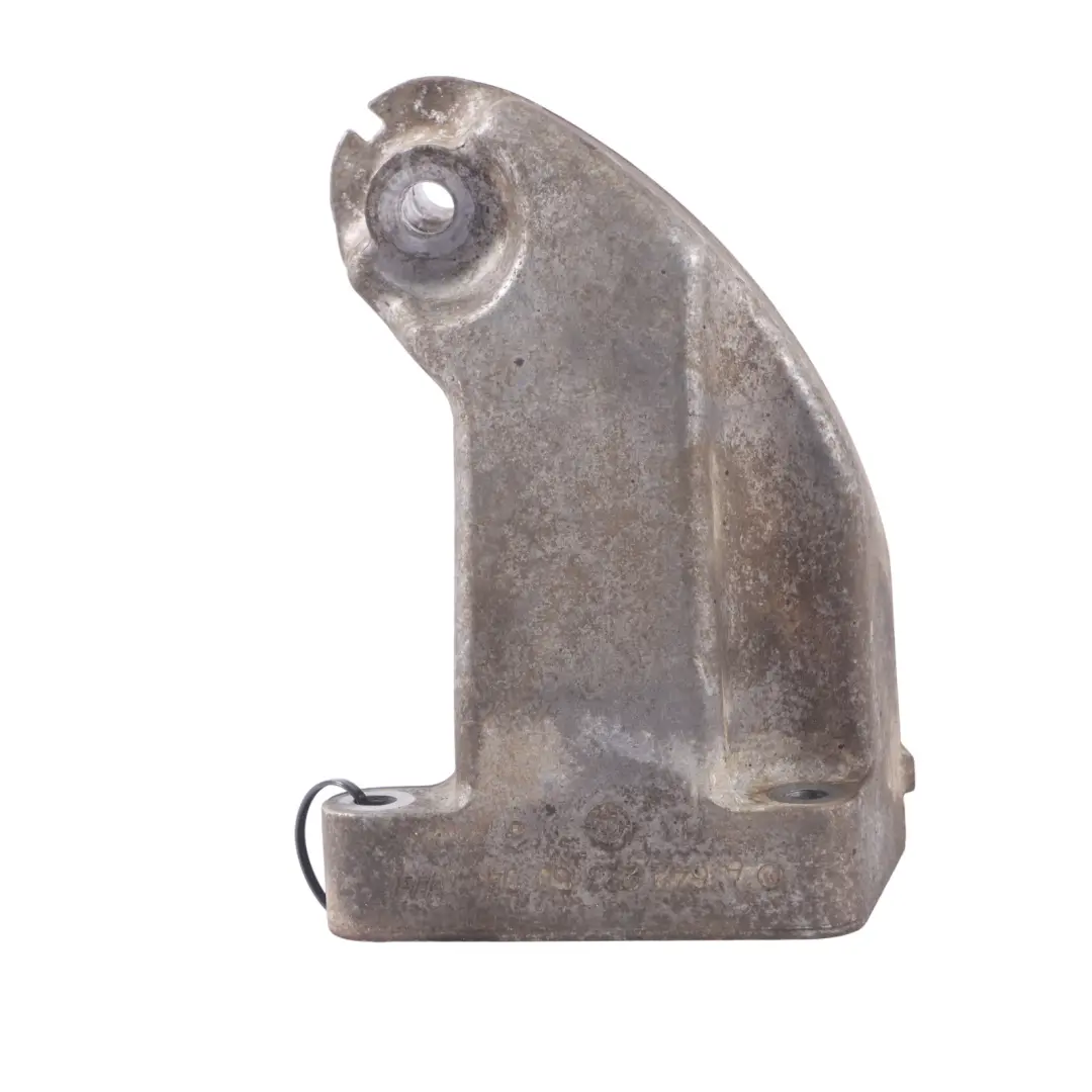 Mercedes W207 OM642 Support de montage de moteur diesel gauche - SKU A6422235004 - Numéro de pièce A6422235004